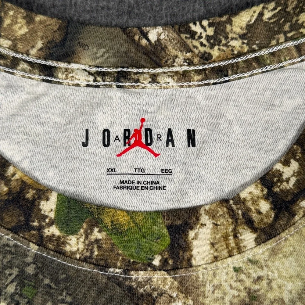 Jordan Brooklyn Realtree Mens XXL Camo APX Short Sleeve Crew Tee HQ9020 133
